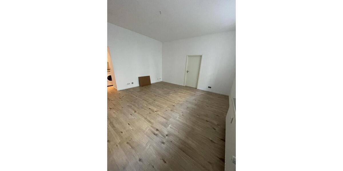 Etagenwohnung Wiesbaden Biebrich - 2 Zimmer, 59 m&sup2;, 1.150&euro; | Angebot:25367154