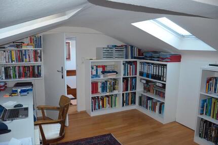 Haus Frankfurt am Main Oberrad - 5 Zimmer, 135 m&sup2;, 2.200&euro; | Angebot:26040886