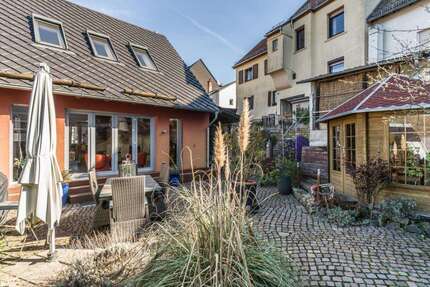 Haus Wiesbaden Bierstadt - 5 Zimmer, 239 m&sup2;, 759.000&euro; | Angebot:26243709