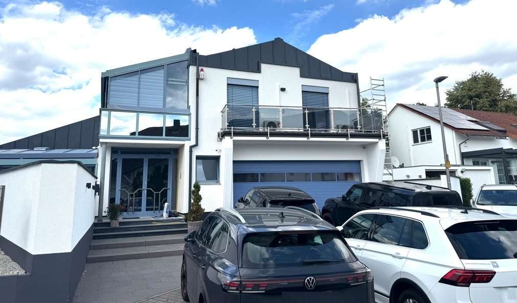 Einfamilienhaus Büttelborn-Worfelden Worfelden - 7 Zimmer, 398 m&sup2;, 1.890.000&euro; | Angebot:26915389