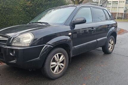 Hyundai TUCSON 201.472 km 2.400 &euro; Wiesbaden 65201