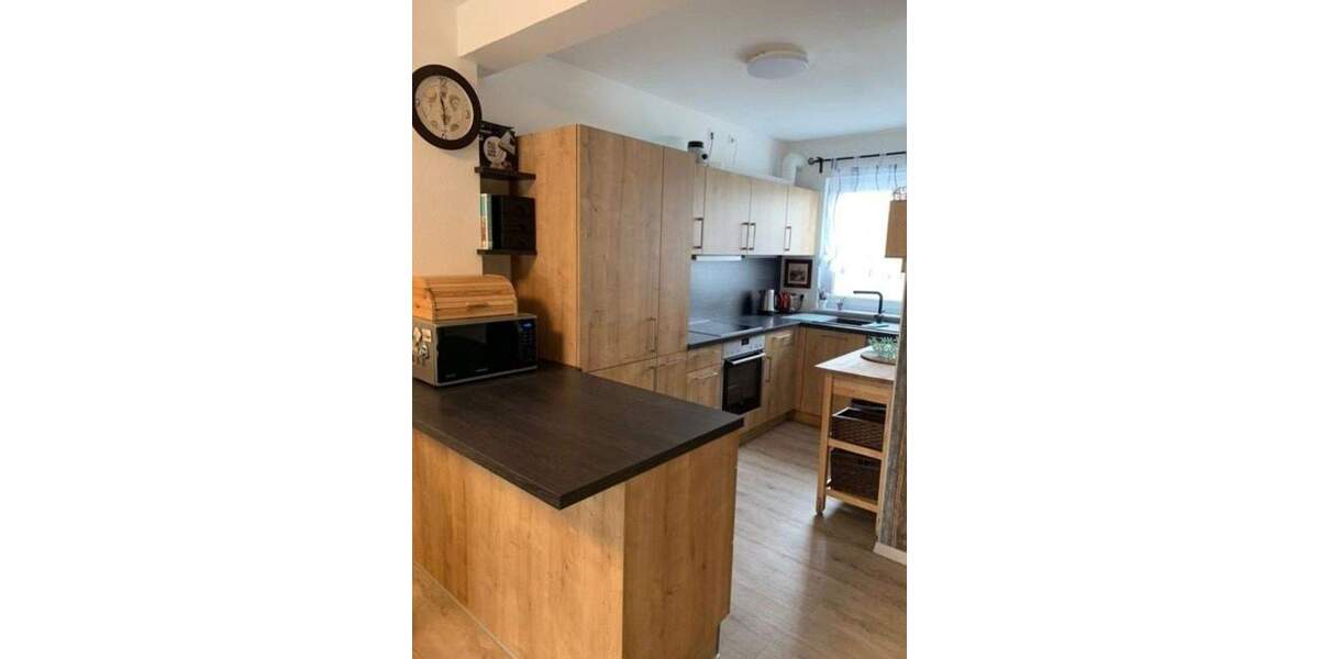 Reihenmittelhaus Frankfurt am Main Praunheim - 5 Zimmer, 120 m&sup2;, 3.000&euro; | Angebot:25108223