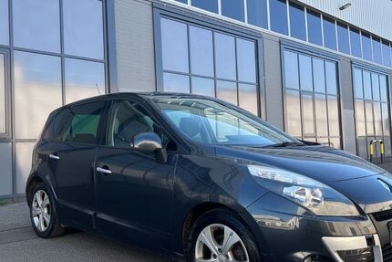Renault Scenic 233.237 km 2.000 &euro; Mainz-Mombach 55120
