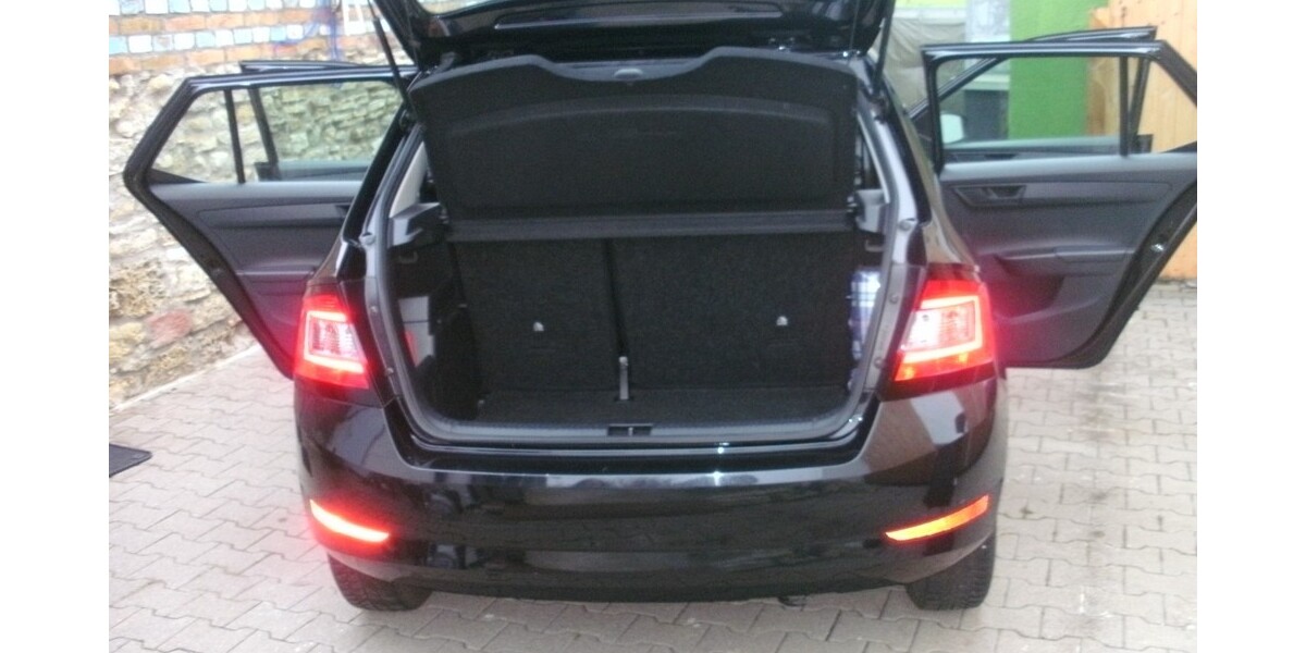 Skoda Fabia 100.000 km 9.786 &euro; Mainz 55116