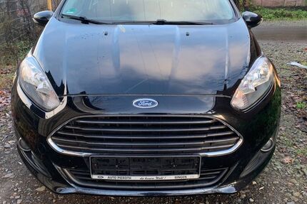 Ford Fiesta 125.150 km 4.999 € Mainz-Kastel 55252