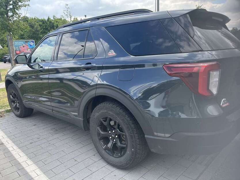 Explorer