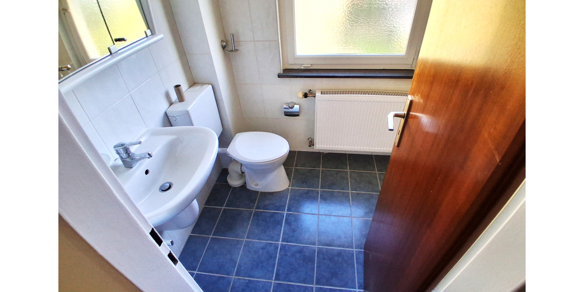 Reihenhaus Königstein im Taunus - 3 Zimmer, 213 m&sup2;, 1.750&euro; | Angebot:25897737