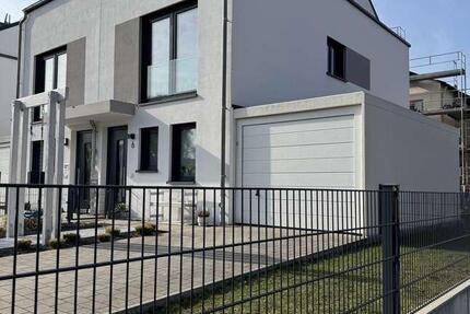 Haus Frankfurt am Main Bonames - 5 Zimmer, 143 m&sup2;, 930.000&euro; | Angebot:25547335