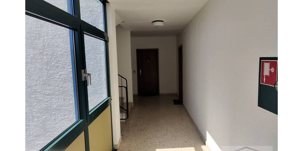 Etagenwohnung Wiesbaden Biebrich - 2 Zimmer, 69 m&sup2;, 279.000&euro; | Angebot:26730948