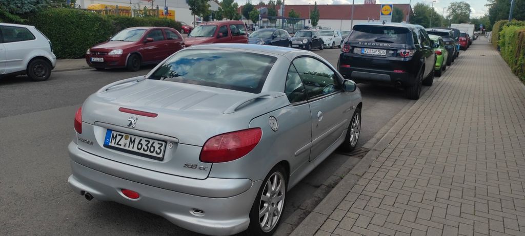 Peugeot 206 190.000 km 1.500 € Wiesbaden 65191