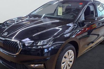 Skoda Fabia 16.408 km 16.900 &euro; Mainz-Kastell (Wiesbaden) 55252