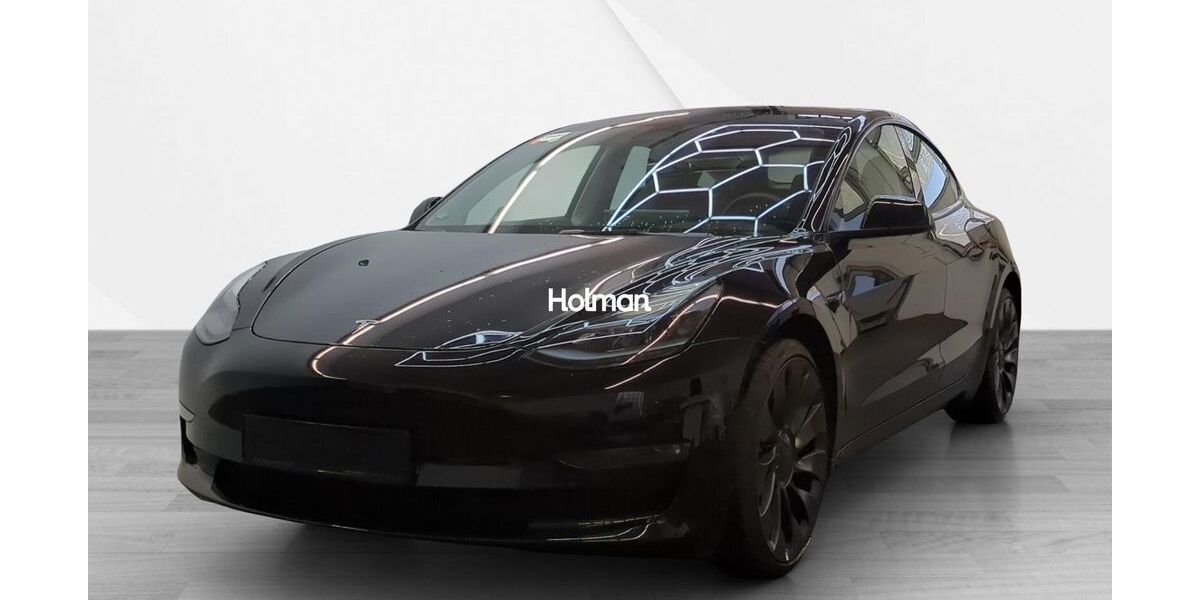 Tesla Model 3 23.665 km 37.818 &euro; Eschborn 65760
