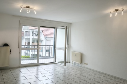 Schicke 2 Zi. Wohn.mit ca. 64 m² Wohnfl. mit kleiner Terrasse,und Tiefgaragenplatz - Wohnung Rüsselsheim am Main | Angebot:26549630