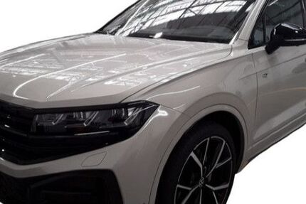 VW Touareg 32.781 km 72.950 € Frankfurt 60326