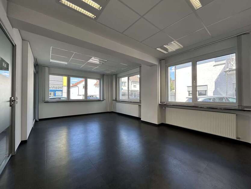 Einzelhandel in Frankfurt 1.850 € 60 m²
