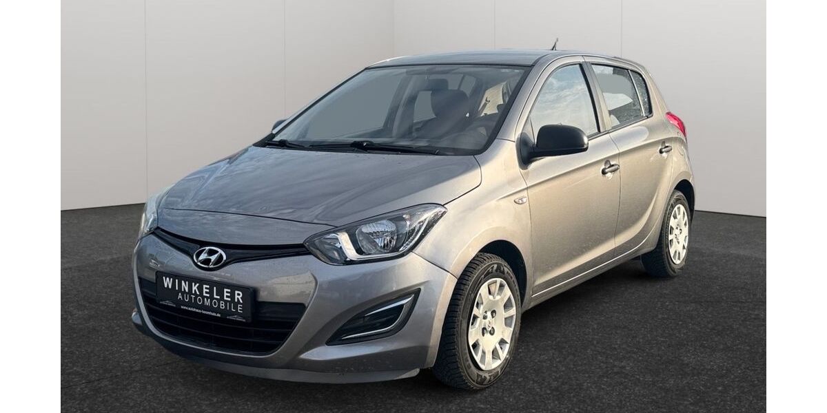 Hyundai i20 157.230 km 4.199 &euro; Oestrich-Winkel 65375