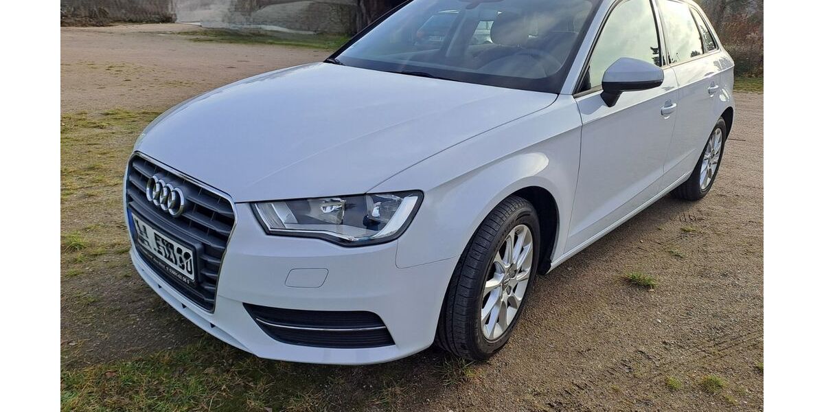 Audi A3 171.300 km 9.400 &euro; Mainz 55130
