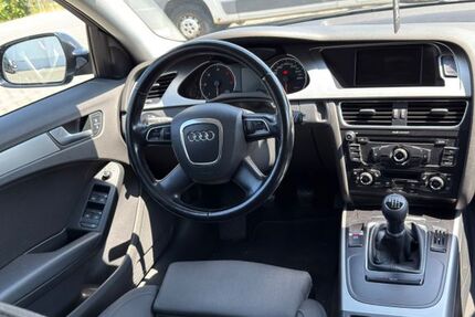 Audi A4 243.500 km 4.400 &euro; Schwalbach am Taunus 65824