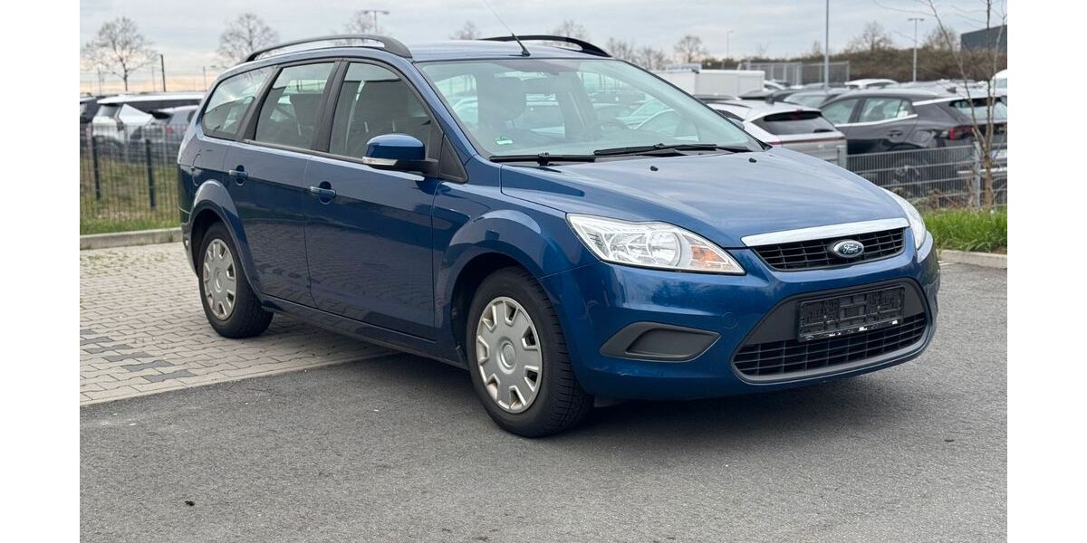 Ford Focus 92.900 km 5.250 &euro; Hattersheim am Main 65795