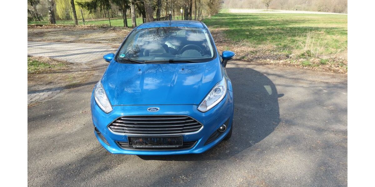 Ford Fiesta 178.000 km 3.500 &euro; Schlangenbad 65388