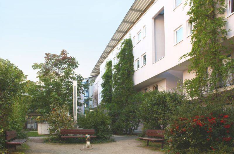 Etagenwohnung Wiesbaden Dotzheim - 1 Zimmer, 47 m&sup2;, 570&euro; | Angebot:26862896
