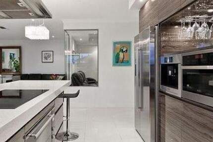 Haus Wiesbaden Sonnenberg - 6 Zimmer, 250 m&sup2;, 1.755.000&euro; | Angebot:25338408