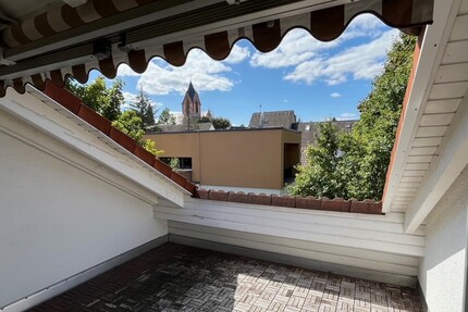 Frankfurt-Oberrad: Großzügige, moderne 2-Zimmer Wohnung mit großer Dachloggia 2 zimmer