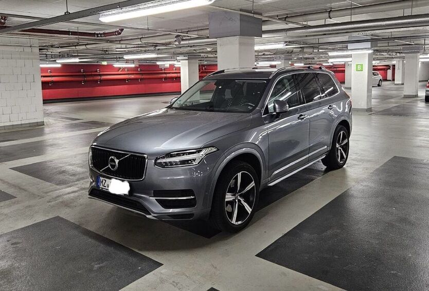 XC90