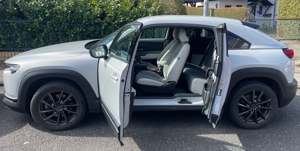 Mazda MX-30 43.000 km 12.800 € Eschborn 65760