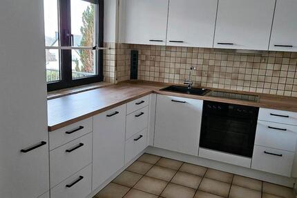 Wohnung Eltville am Rhein Rauenthal - 5 Zimmer, 137 m&sup2;, 1.100&euro; | Angebot:25570238