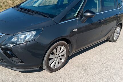 Opel Zafira Tourer 105.000 km 7.999 &euro; Wiesbaden 65187