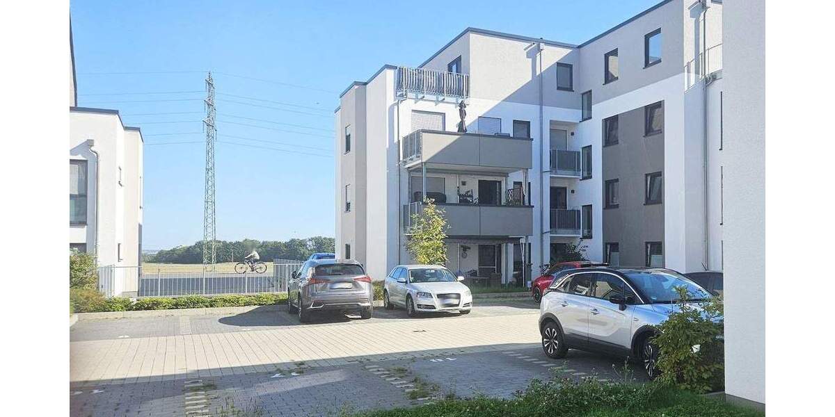 Terrassen-Wohnung im NEUBAU: 3 Zimmer + Einbauküche + Tageslichtbad + Gäste-WC + TG-Platz 3 zimmer