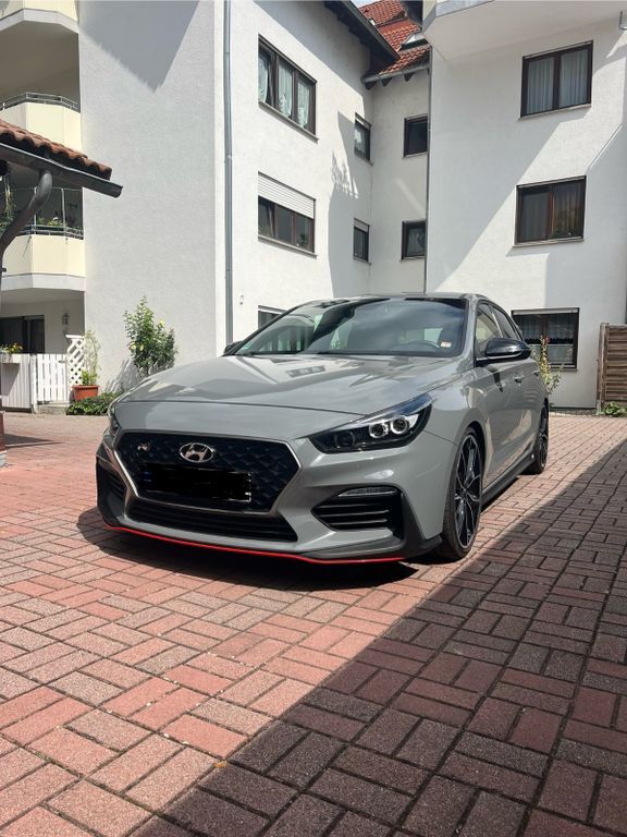 i30