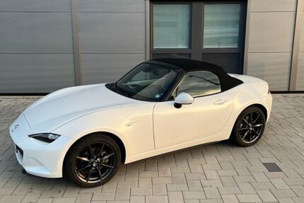 Mazda MX-5 34.875 km 23.590 &euro; Bad Camberg 65520