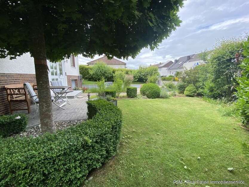 Haus zum Kaufen in Taunusstein Wehen 755.000 € 208 m²