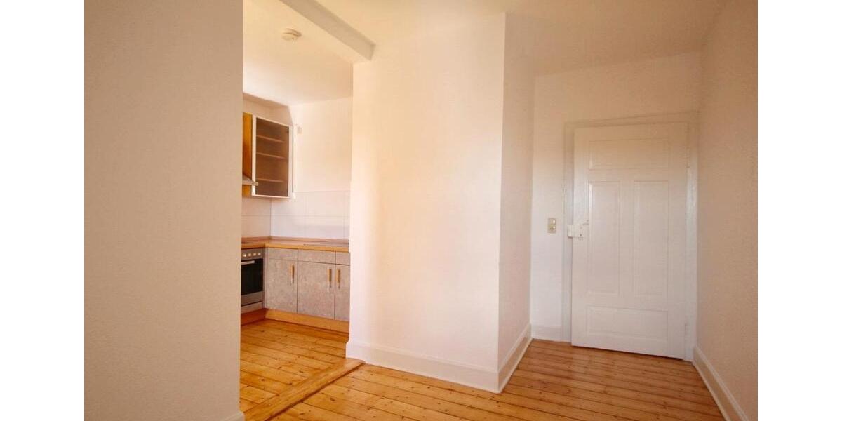 Dachgeschoßwohnung Wiesbaden - 2.5 Zimmer, 72 m&sup2;, 775&euro; | Angebot:26544969