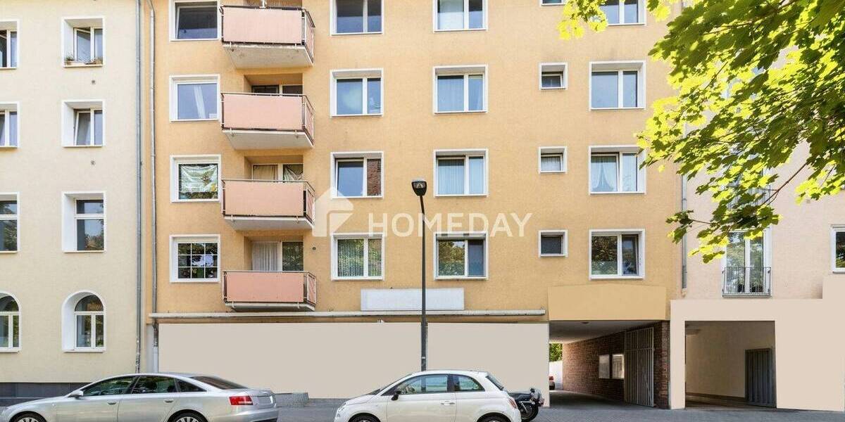 Voll vermietetes MFH mit 10 Wohneinheiten und 2 Gewerbeeinheiten in gefragter Lage 4 zimmer