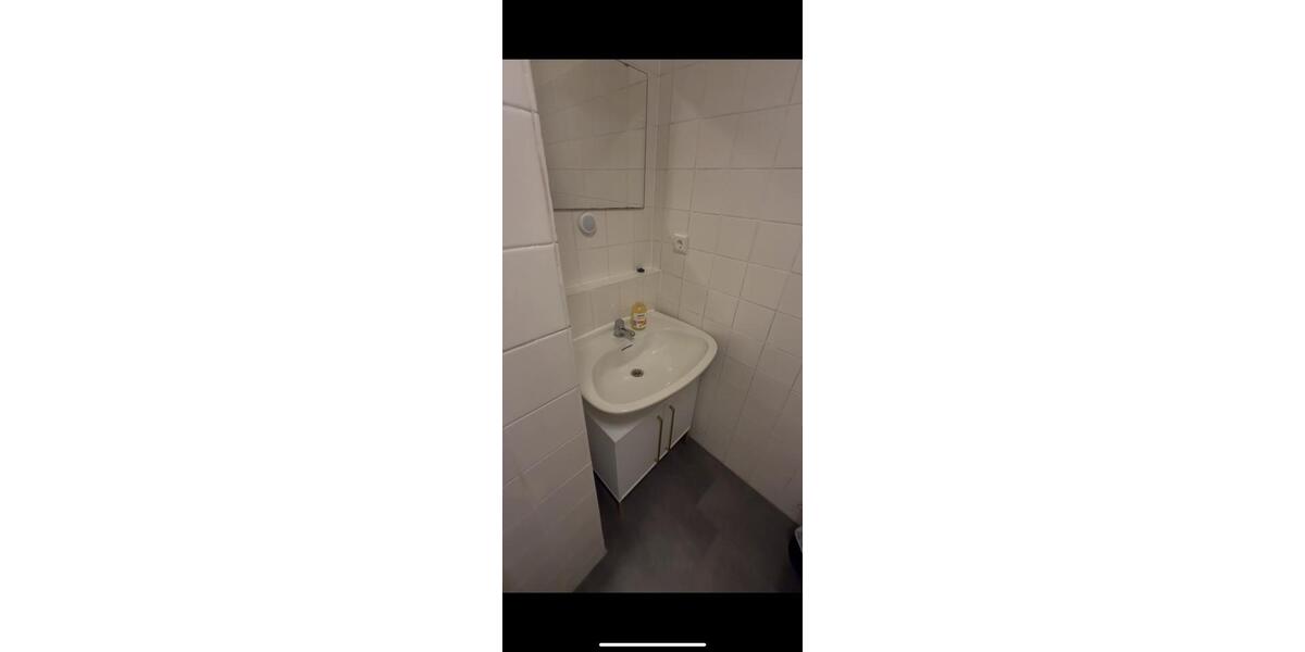 Etagenwohnung Mainz Gonsenheim - 1 Zimmer, 21 m&sup2;, 900&euro; | Angebot:26297904