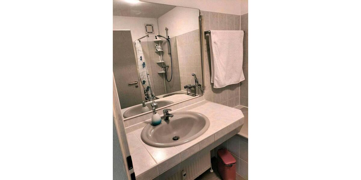 Etagenwohnung Idstein - 2 Zimmer, 64 m&sup2;, 700&euro; | Angebot:26680399