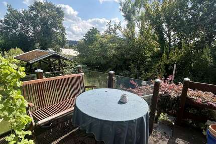 Haus zum Mieten in Niedernhausen 1.950 € 180 m² 7 zimmer