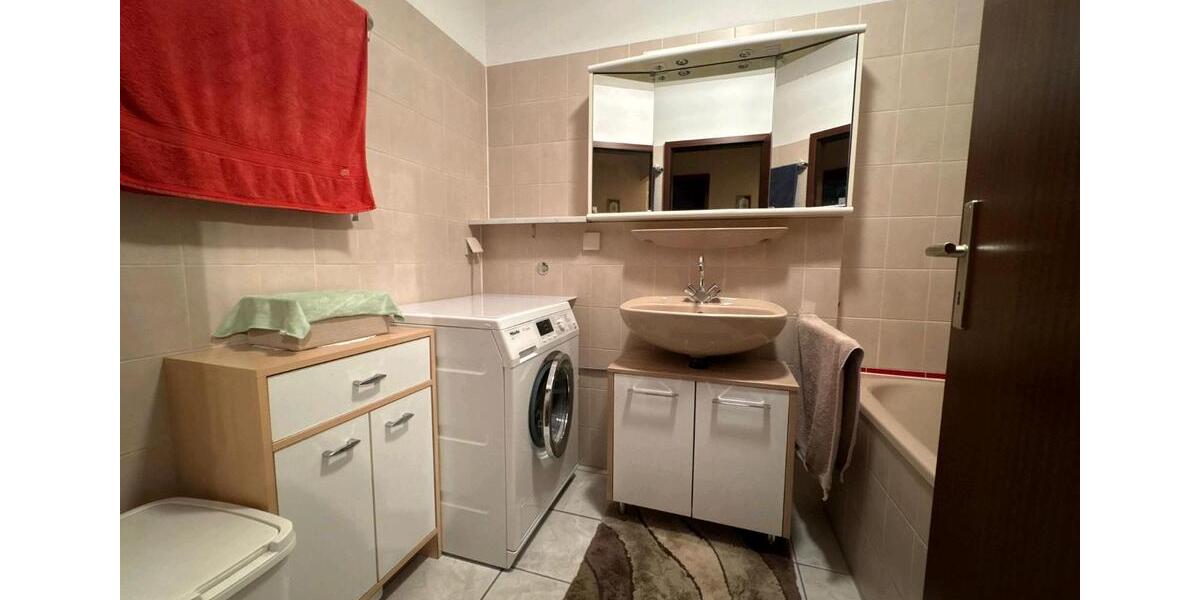 Etagenwohnung Mainz Bretzenheim - 3 Zimmer, 84 m&sup2;, 360.000&euro; | Angebot:25429647