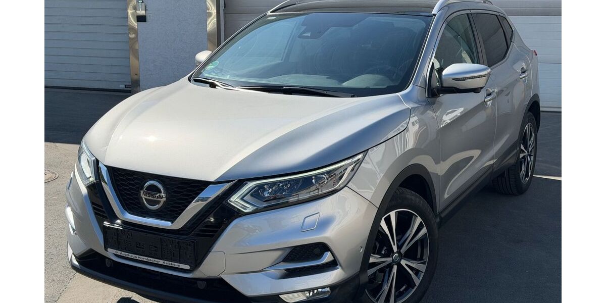 Nissan Qashqai 52.000 km 14.900 &euro; Kelkheim 65779