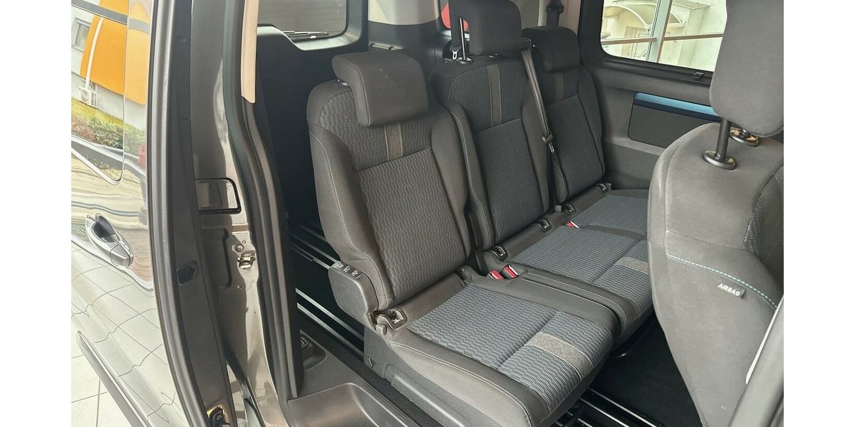 Peugeot Traveller Active L2 |HeadUp|PDC|CarPlay|1-HD| 113.000 km 23.899 &euro; Mainz-Kostheim 55246