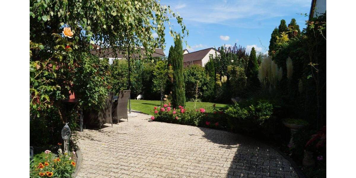 Einfamilienhaus Groß Gerau Groß-Gerau - 8 Zimmer, 193 m&sup2;, 777.000&euro; | Angebot:25814981