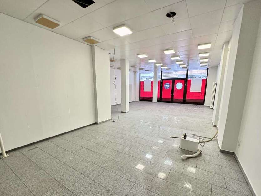 Einzelhandel in Wiesbaden 4.000 € 102.85 m²