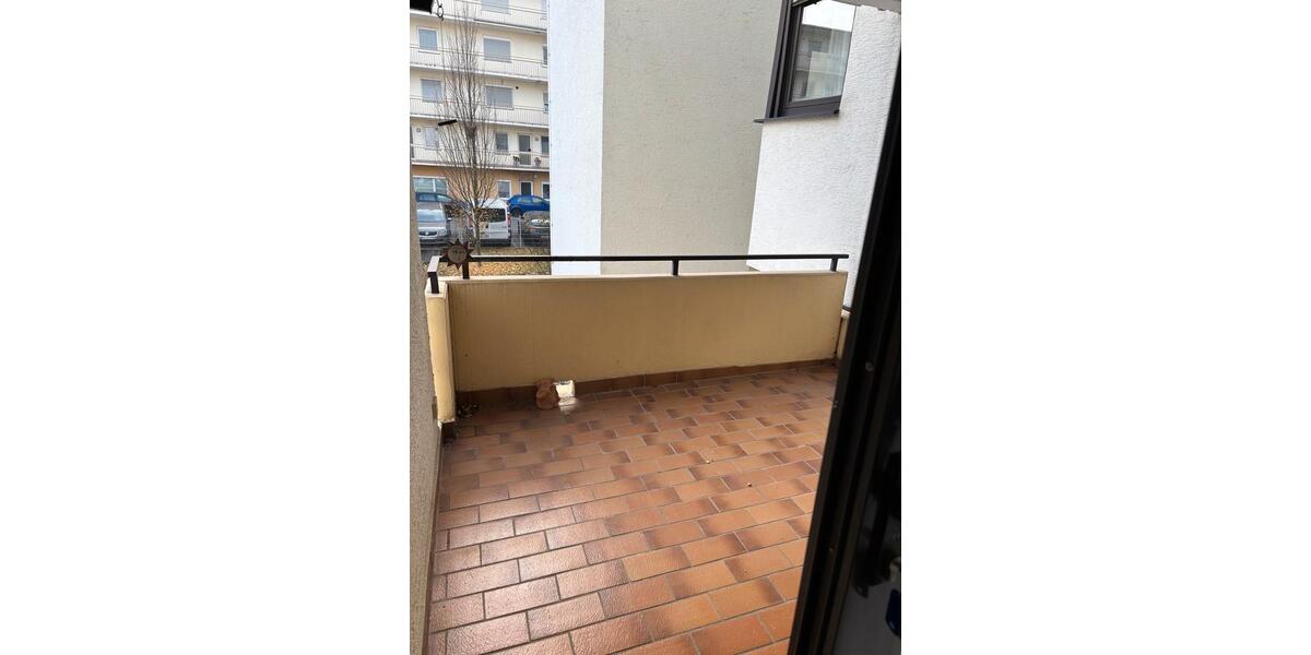 Etagenwohnung Mainz Ebersheim - 2 Zimmer, 83 m&sup2;, 330.000&euro; | Angebot:24841416