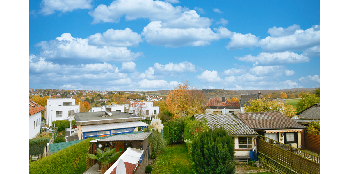 Altstadt-Nähe trifft Panoramablick: Gemütliches Reihenhäuschen mit Garten und Außenstellplatz 3 zimmer