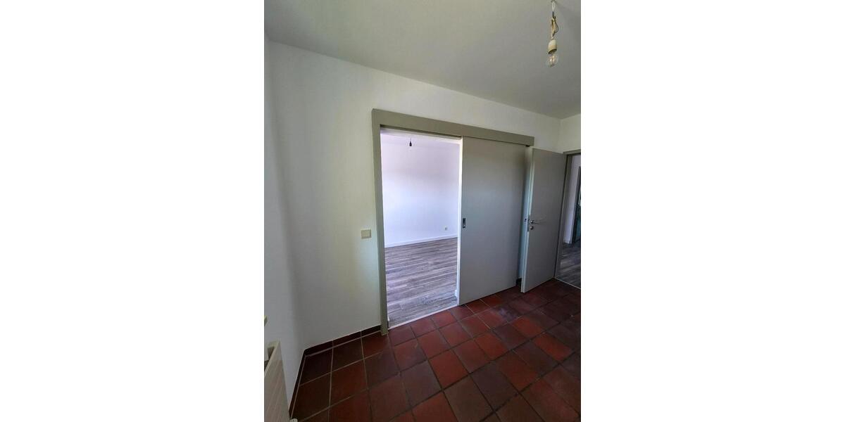 Etagenwohnung Taunusstein - 3 Zimmer, 100 m&sup2;, 328.000&euro; | Angebot:27161448