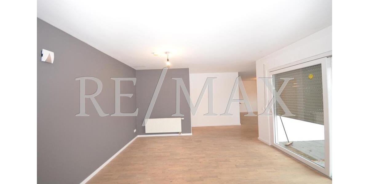 Einfamilienhaus Idstein - 8 Zimmer, 160 m&sup2;, 2.800&euro; | Angebot:24224492