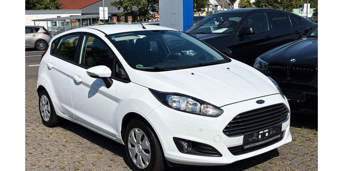 Ford Fiesta 34.000 km 6.700 &euro; Wiesbaden 65199